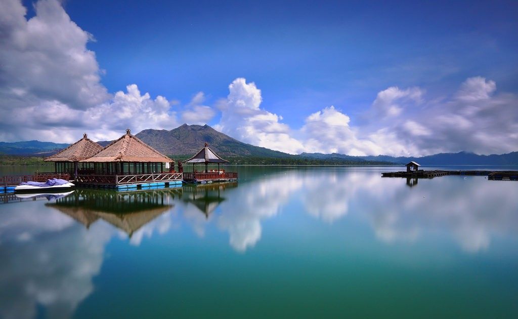 Visitbali Enjoy The Beauty Of Lake Batur On The Slopes Of Mount Batur