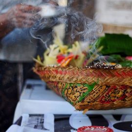 Warak Kruron, Ngelangkir, and Ngelungah: Series of Ritual for the Deceased Babies