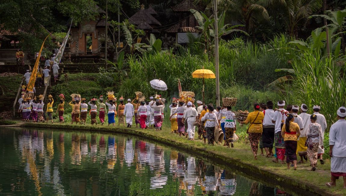 Post The Balinese Hindu Prepare for the Victory on The Galungan Day