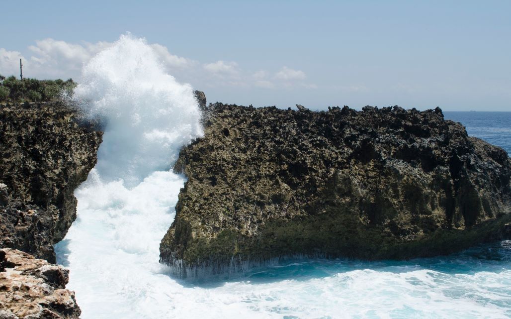 Tectonic Earthquake Shocking Bali, Stay Safe!